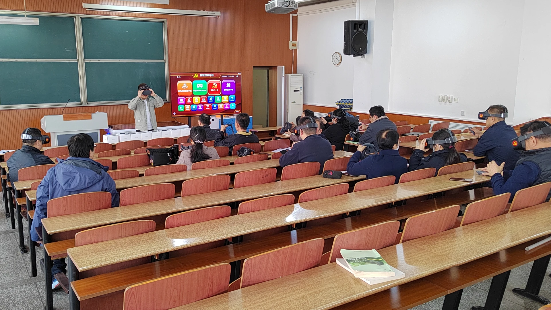 河北师范大学附属民族学院核心设备安装实景