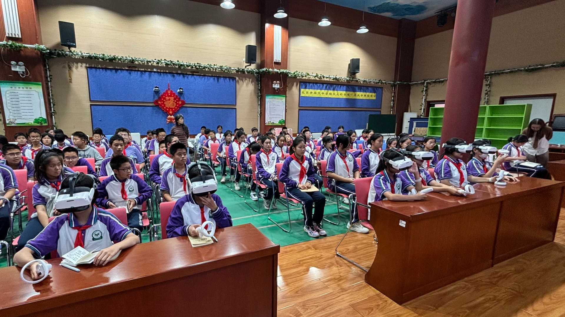 石景山区同文中学核心设备安装实景